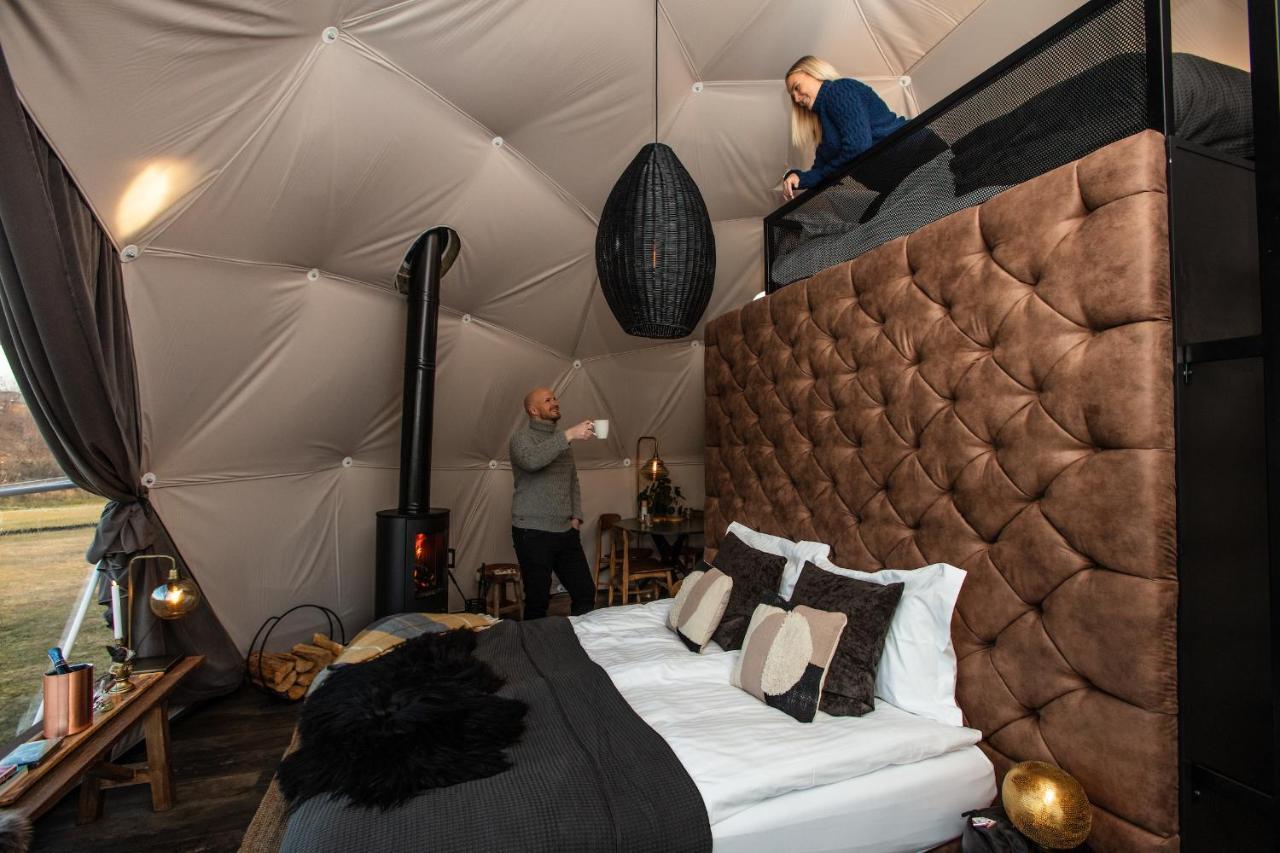 Domes Luksustelt 2*
